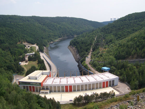na fotce: PVE Dalešice (kdo přijde na to, co znamená zkratka, má bod)