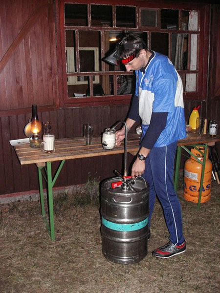 na fotce: na závod je nutné mít dost tekutin