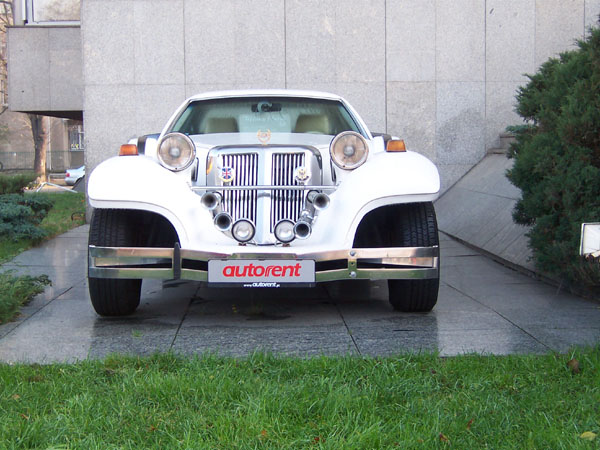na fotce: Burákovo nové auto