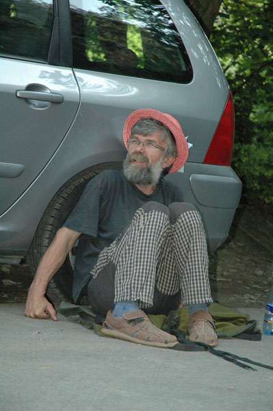 na fotce: tohle zvládne bez ztráty klobouku