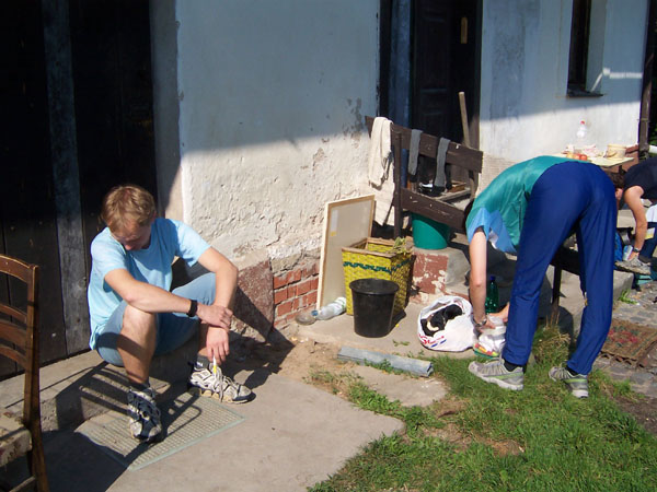 na fotce: na zápraží