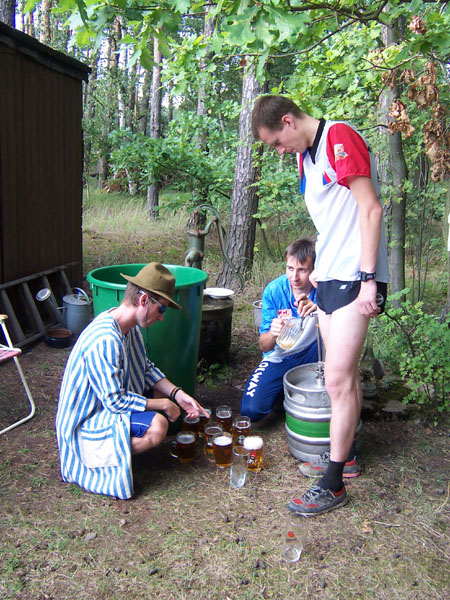 na fotce: Boban má svůj bojový oděv - bude pivní etapa!