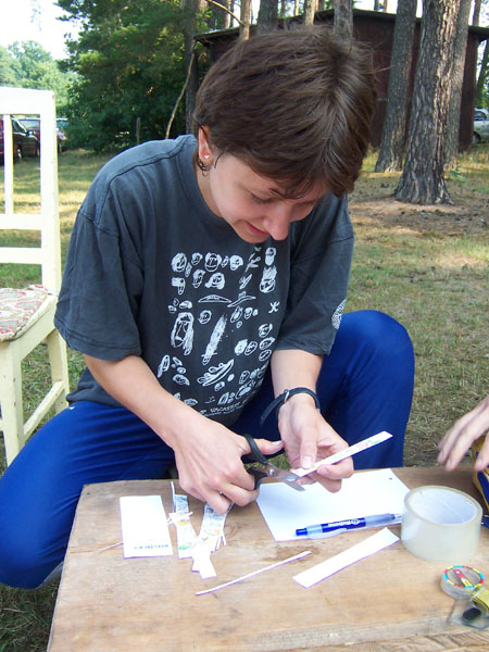 na fotce: MaTo byla ve skládání nejrychlejší - hotovo za 25 minut