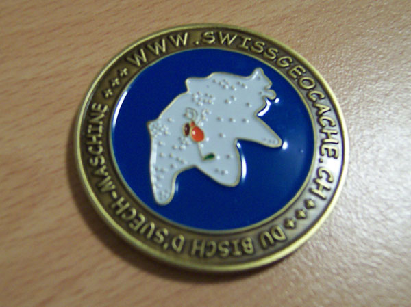 na fotce: švýcarský geocoin
